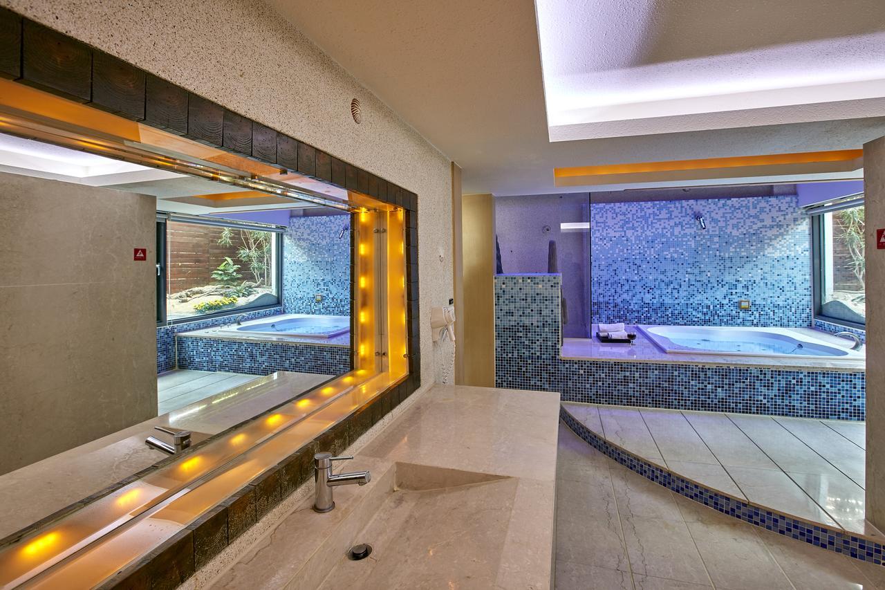 Gold Motel Puxin Luaran gambar