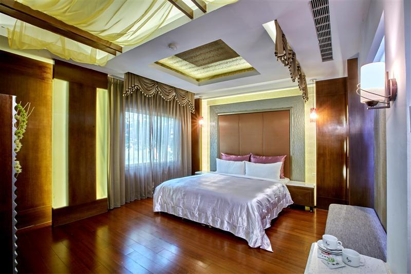 Gold Motel Puxin Luaran gambar