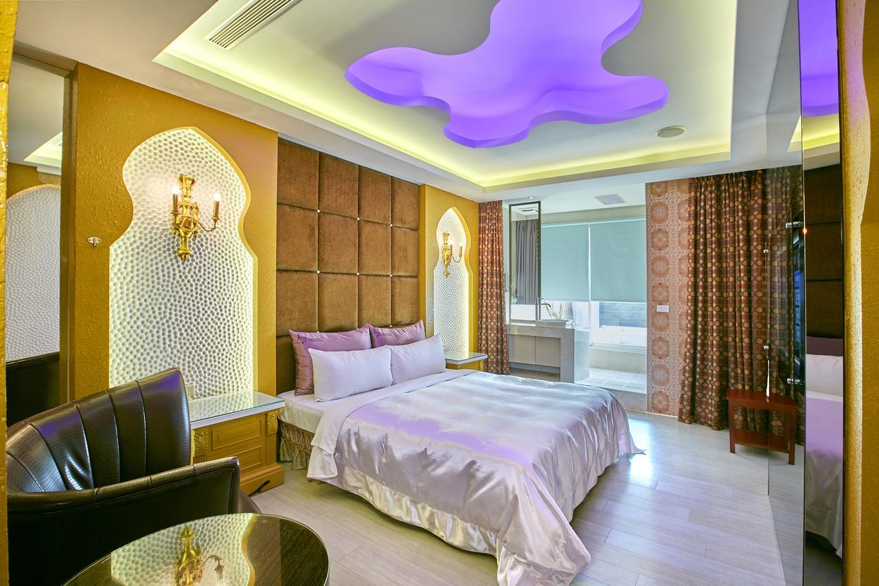 Gold Motel Puxin Luaran gambar